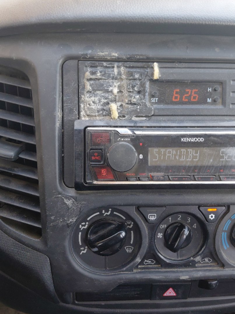 Mitsubishi L200  2023 image