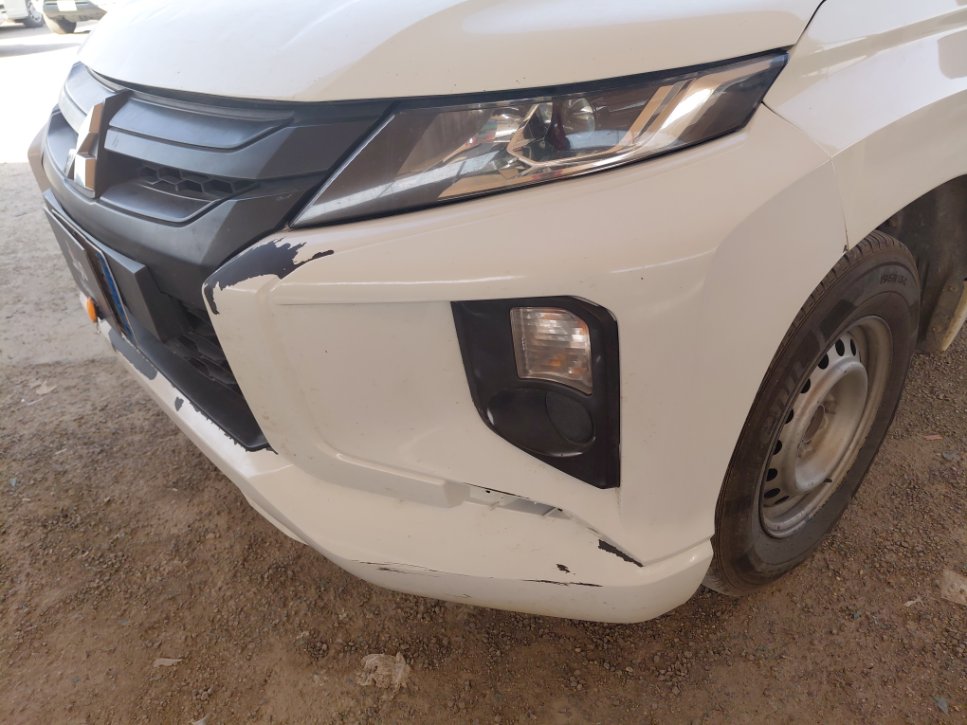 Mitsubishi L200  2023 image