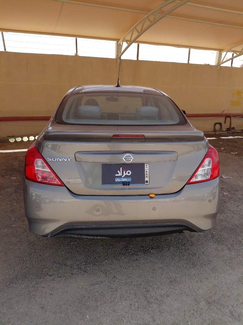 Nissan Sunny  2022 image