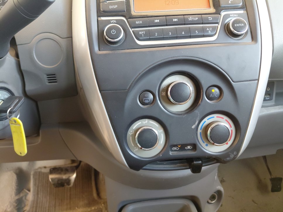 Nissan Sunny  2022 image