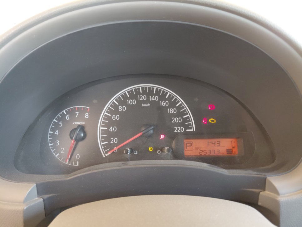 Nissan Sunny  2022 image
