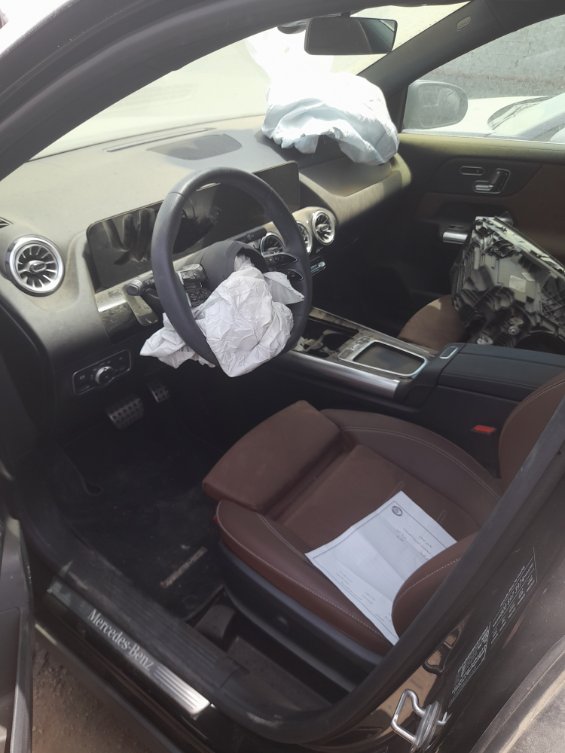 Mercedes GLA  2025 image