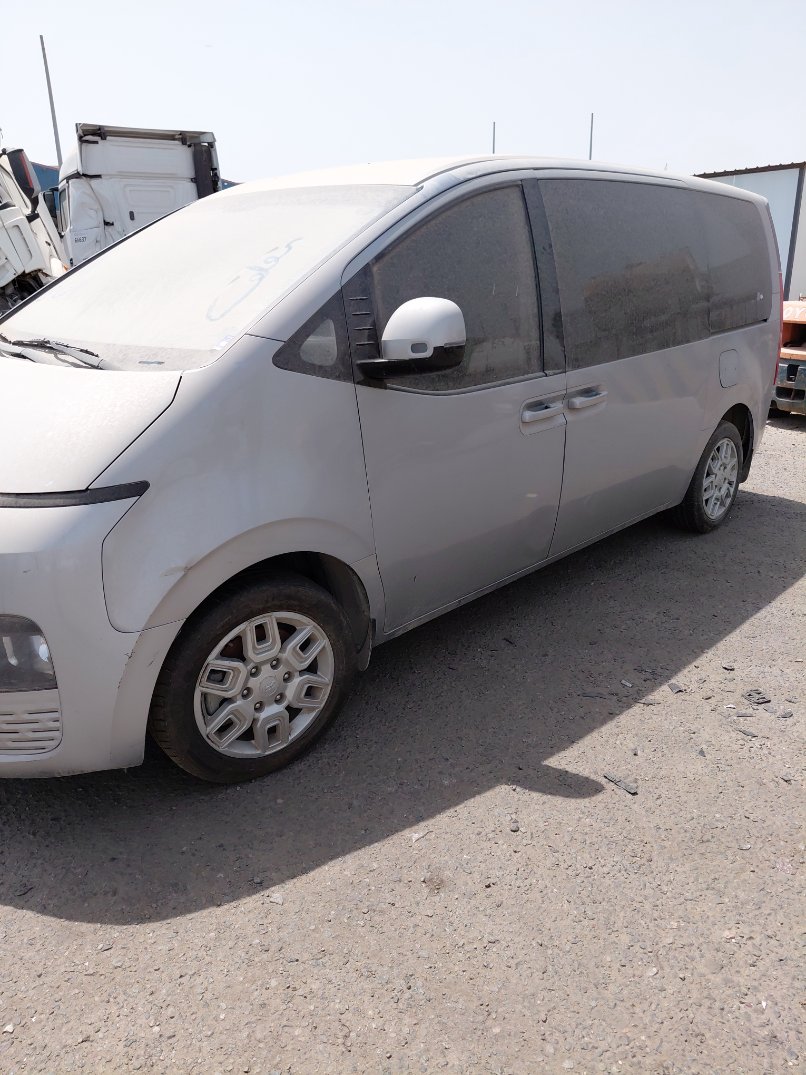 Hyundai Staria  2023 image