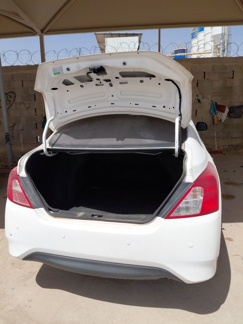نيسان صني اس في 2022 image