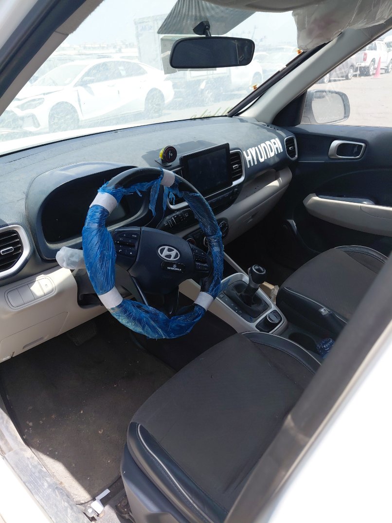 هيونداي فينيو  2023 image