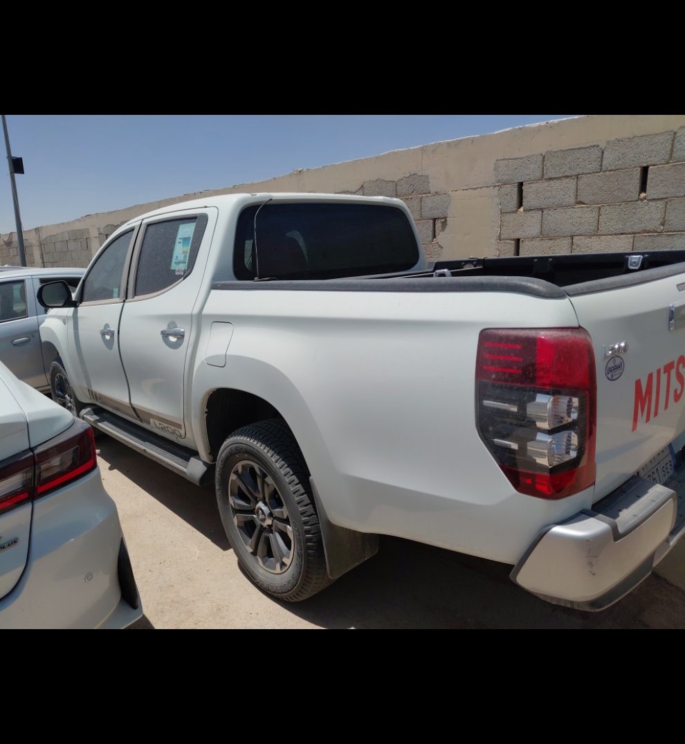 ميتسوبيشي L200  2023 image