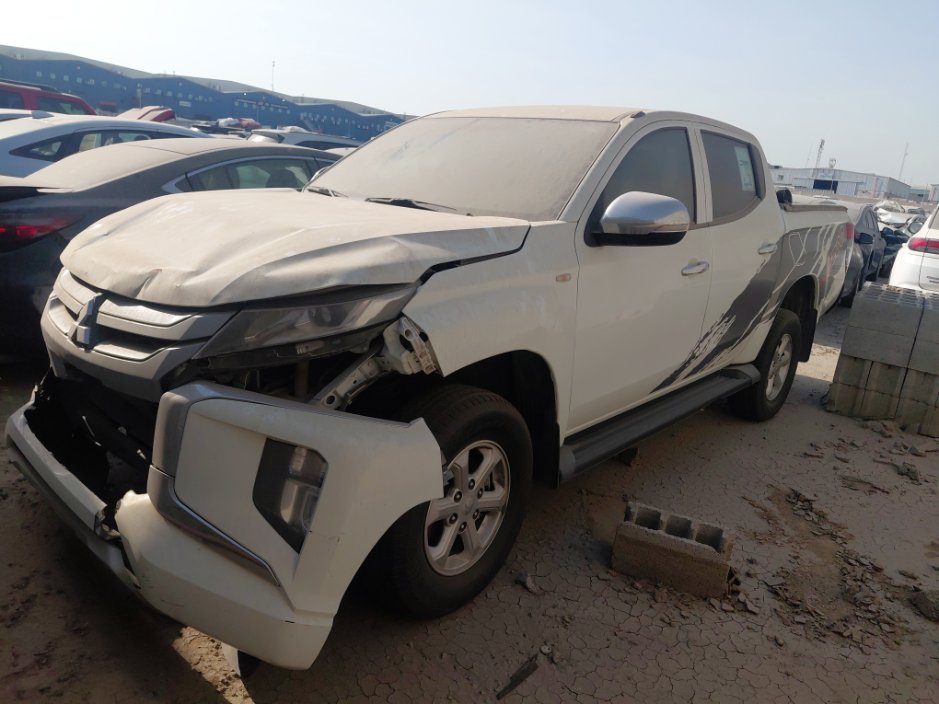 ميتسوبيشي L200  2023 image