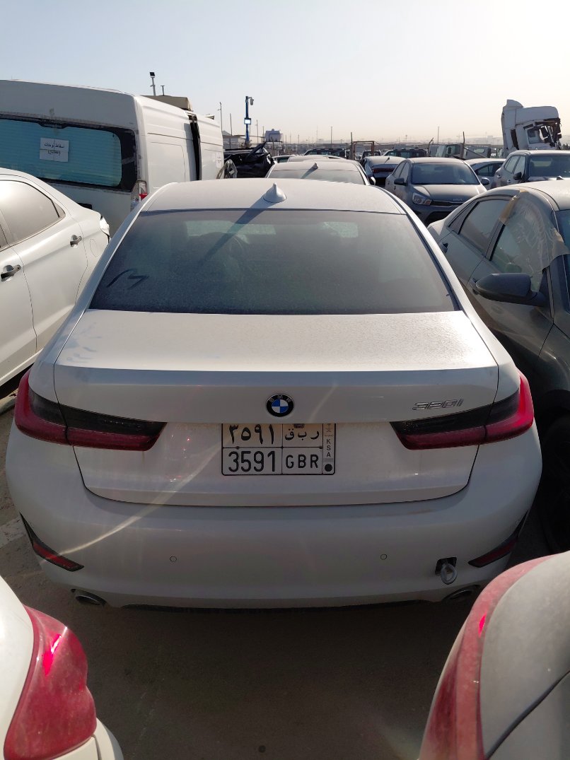 بي إم دبليو 520i  2022 image