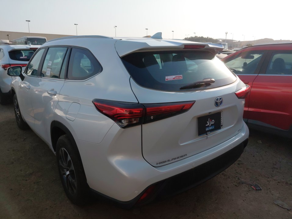 تويوتا هايلاندر LE HEV 2023 image
