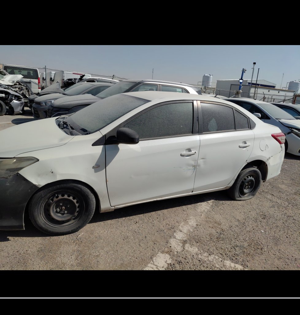 تويوتا يارس  2015 image