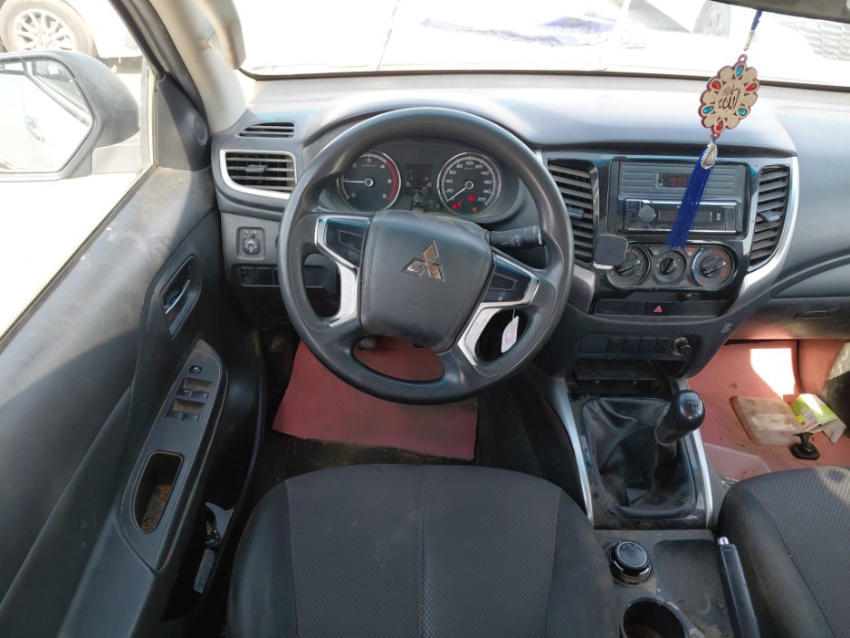 ميتسوبيشي L200  2022 image