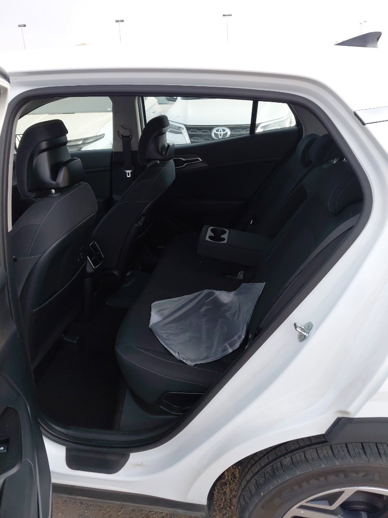 كيا سبورتاج NQ5E LX 4WD 2024 image