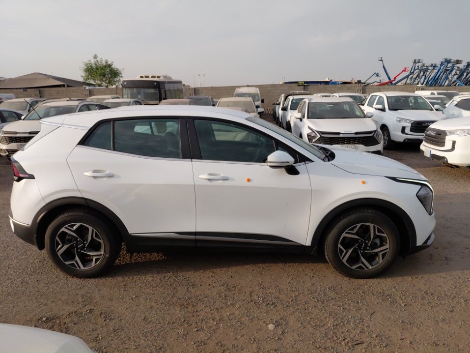 كيا سبورتاج NQ5E LX 4WD 2024 image