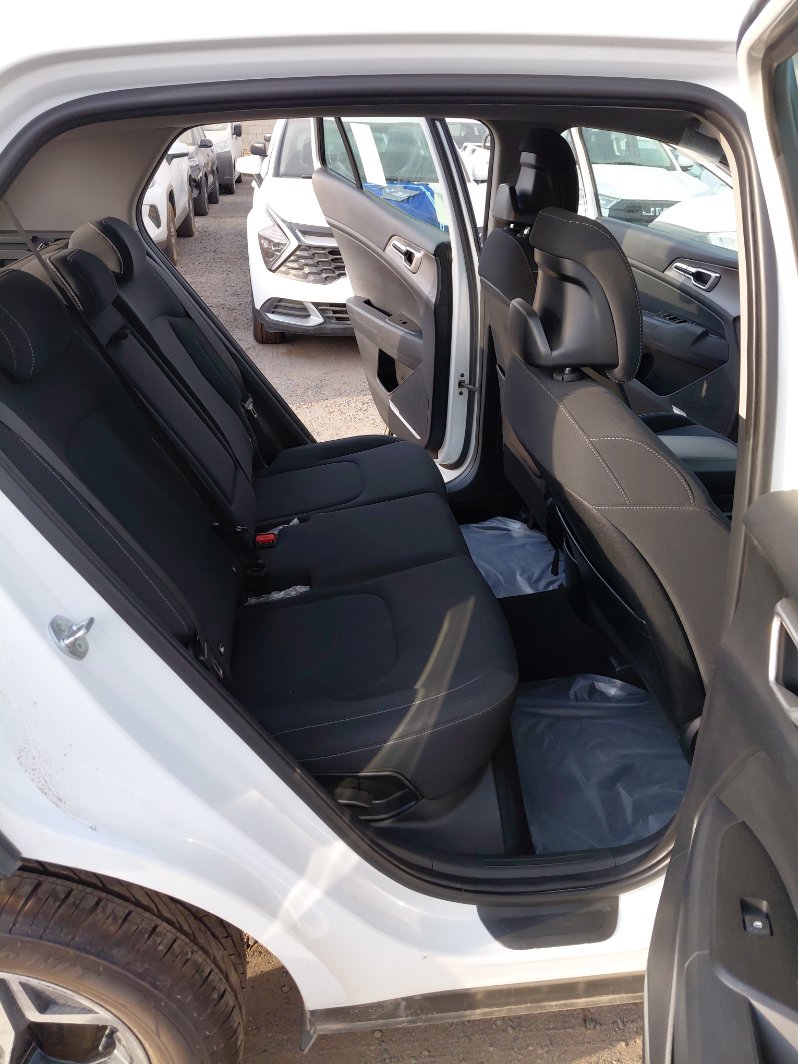 كيا سبورتاج NQ5E LX 4WD 2023 image