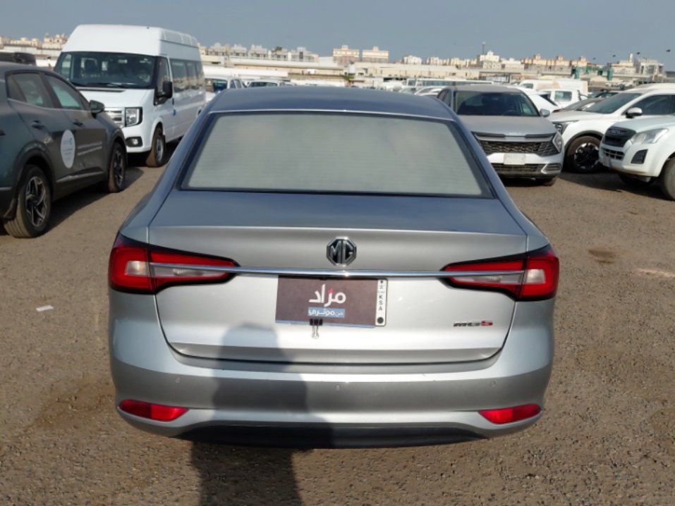 إم جي 5  2022 image