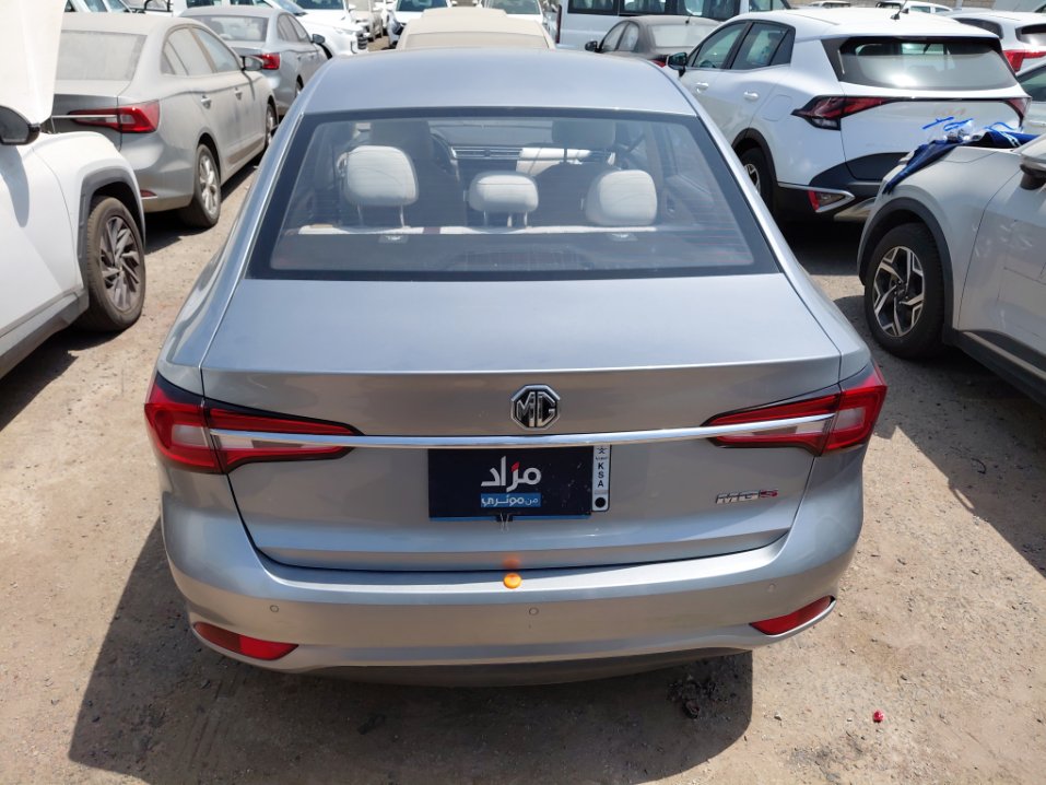 إم جي 5  2022 image