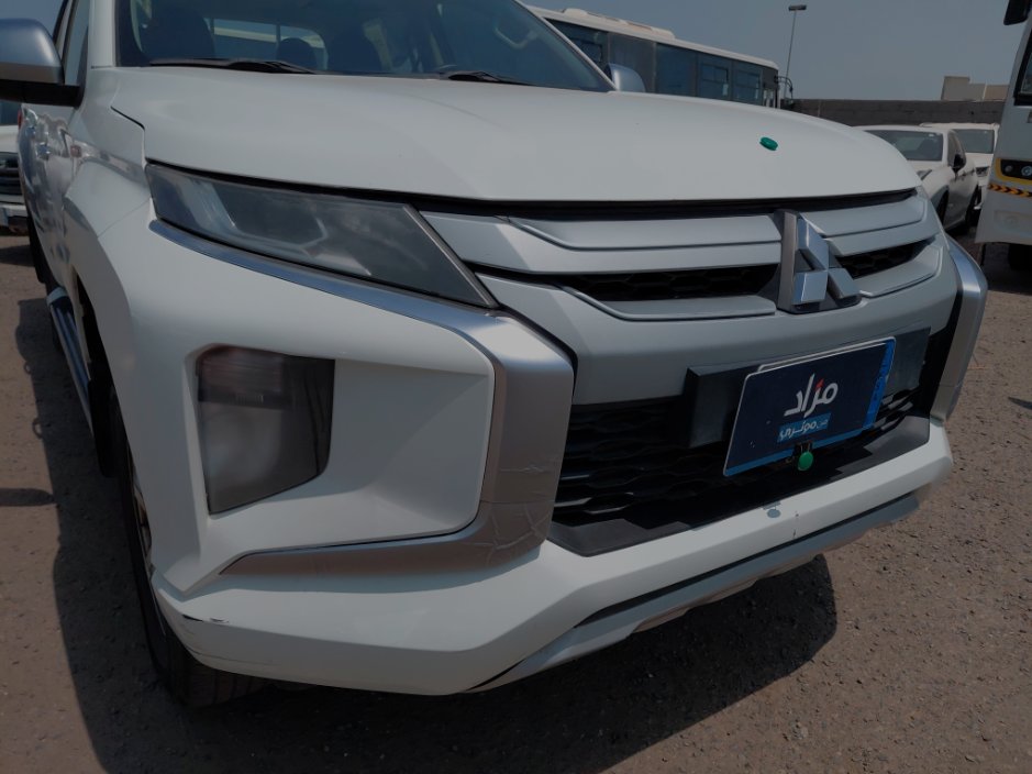 ميتسوبيشي L200 4X4- 2022 image