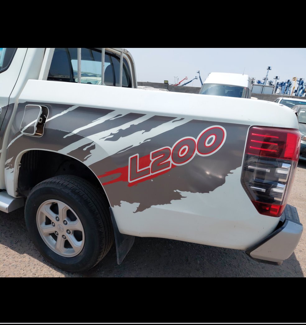 ميتسوبيشي L200 4X4- 2022 image