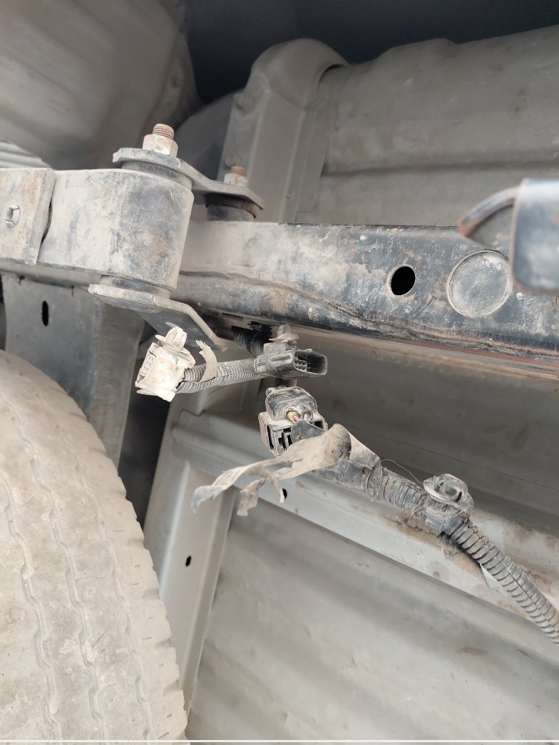 ميتسوبيشي L200 4X4- 2022 image