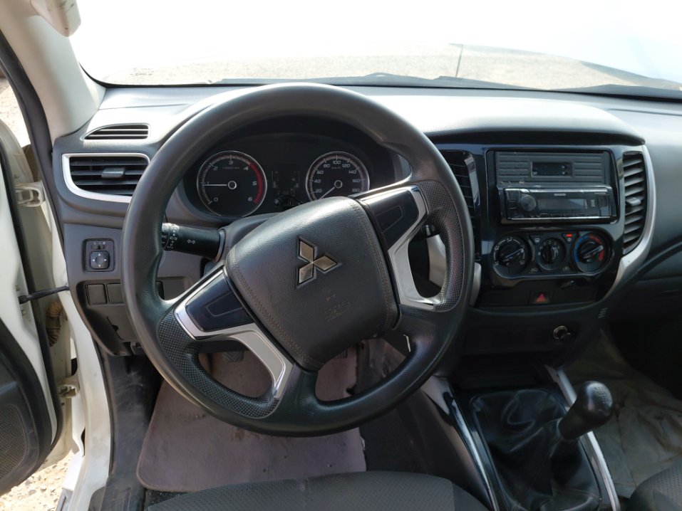 ميتسوبيشي L200 4X4- 2022 image