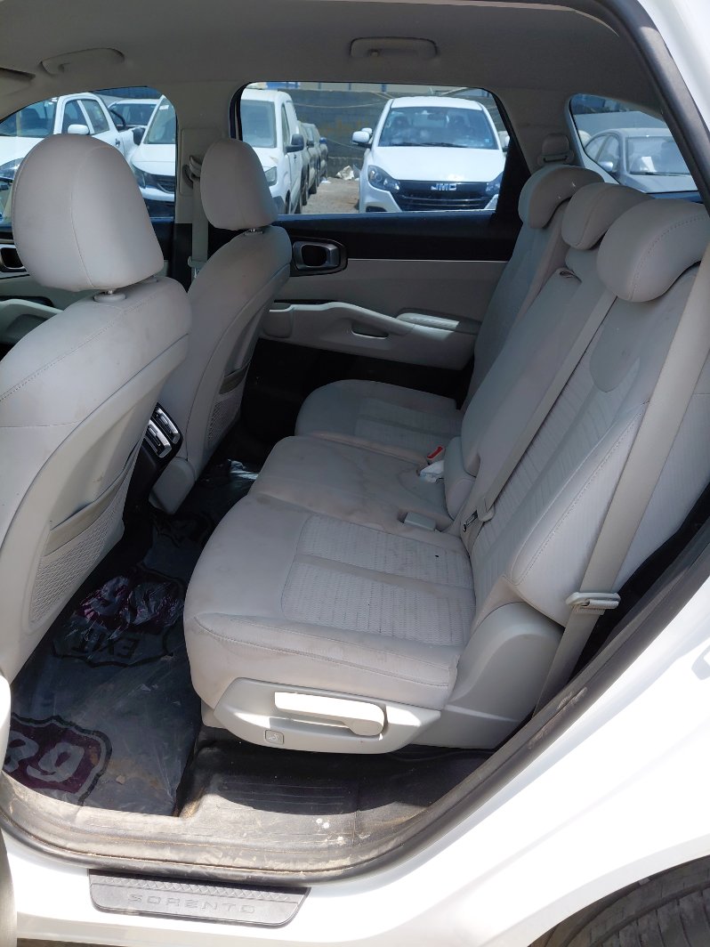 كيا سورينتو MQ4 LX AWD 2023 image