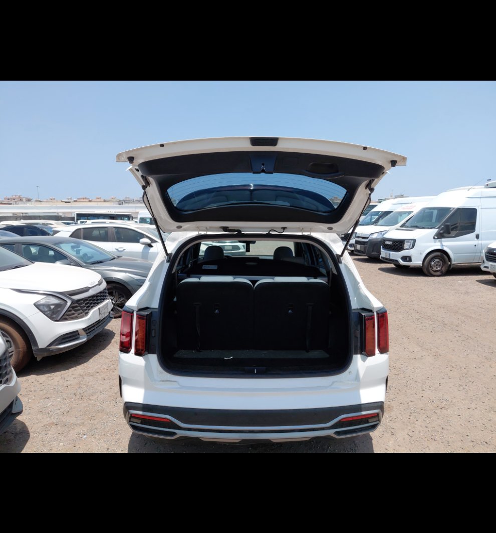 كيا سورينتو MQ4 LX AWD 2023 image