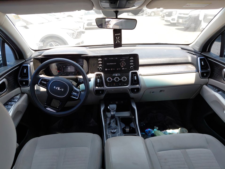 كيا سورينتو MQ4 LX AWD 2023 image