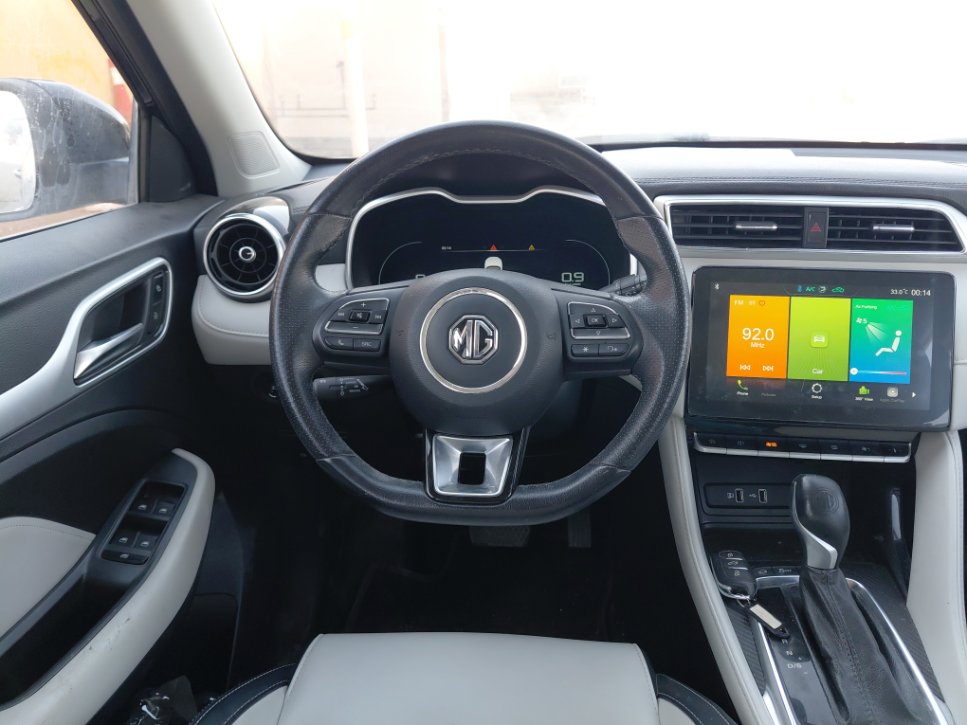 إم جي ZS  2022 image