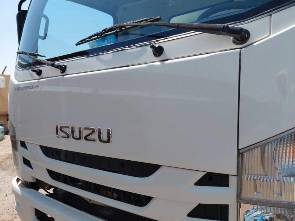 Isuzu Reward NP مبردة 4.95  طن 2024 image