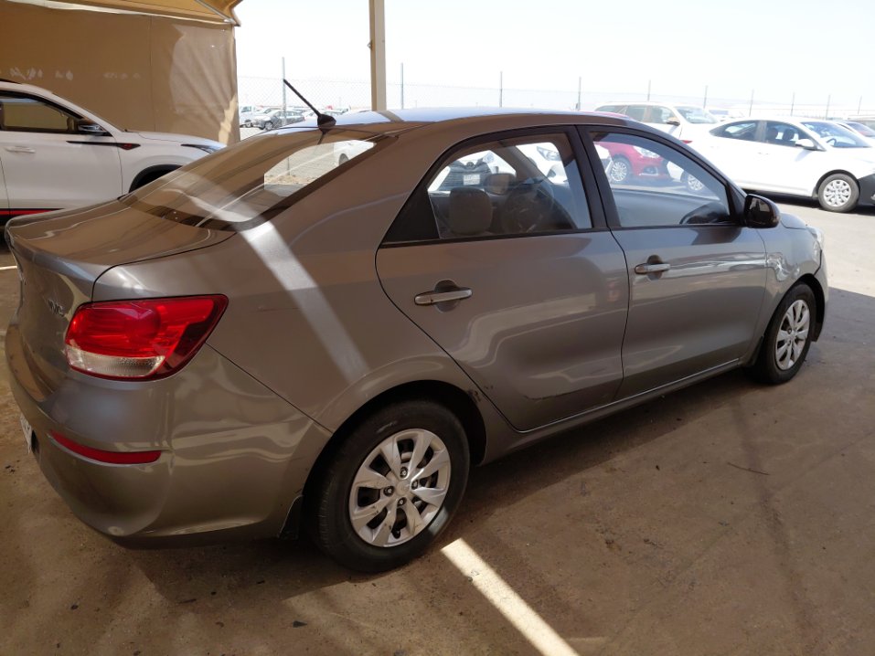 كيا بيجاس LX 2023 image