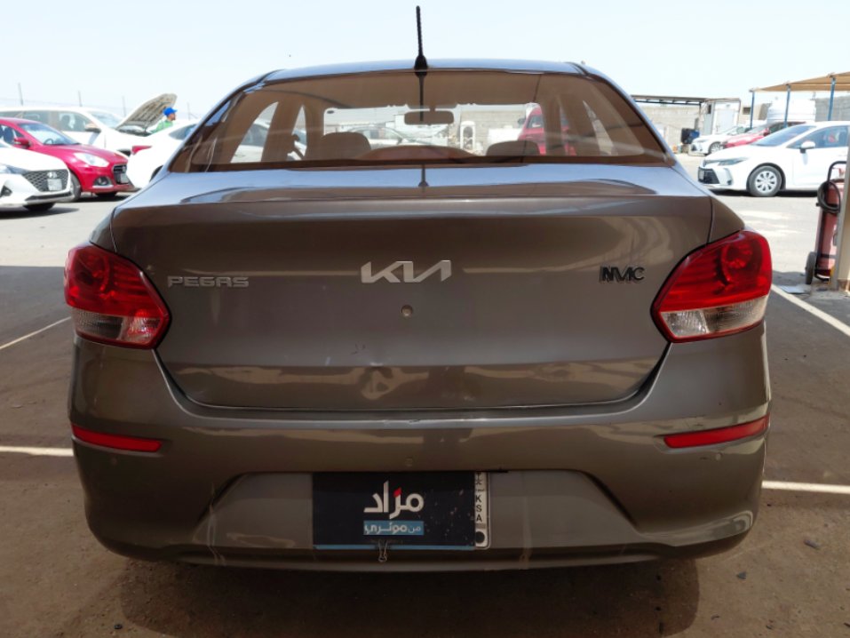 كيا بيجاس LX 2023 image