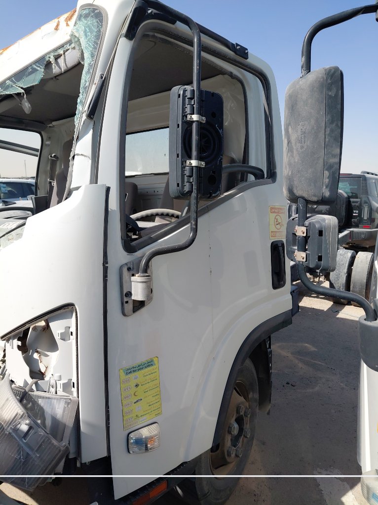 Isuzu Reward NP  2024 image