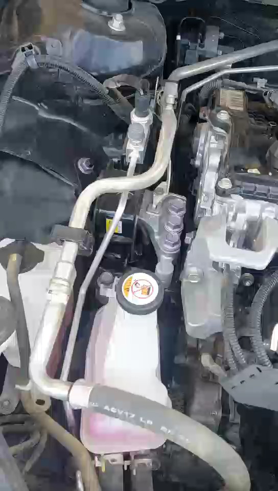 Toyota Camry E PLUS HEV 2025 video