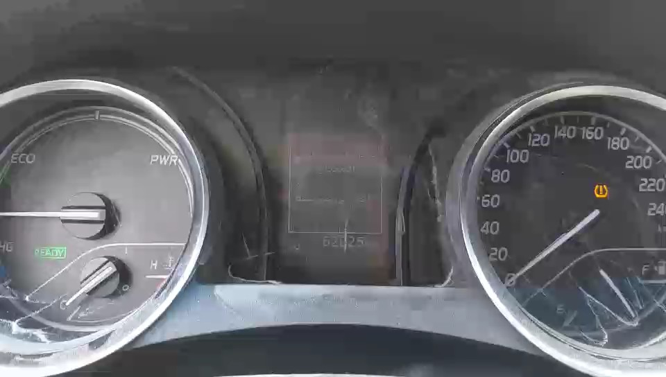 Toyota Camry GLE HEV 2020 video