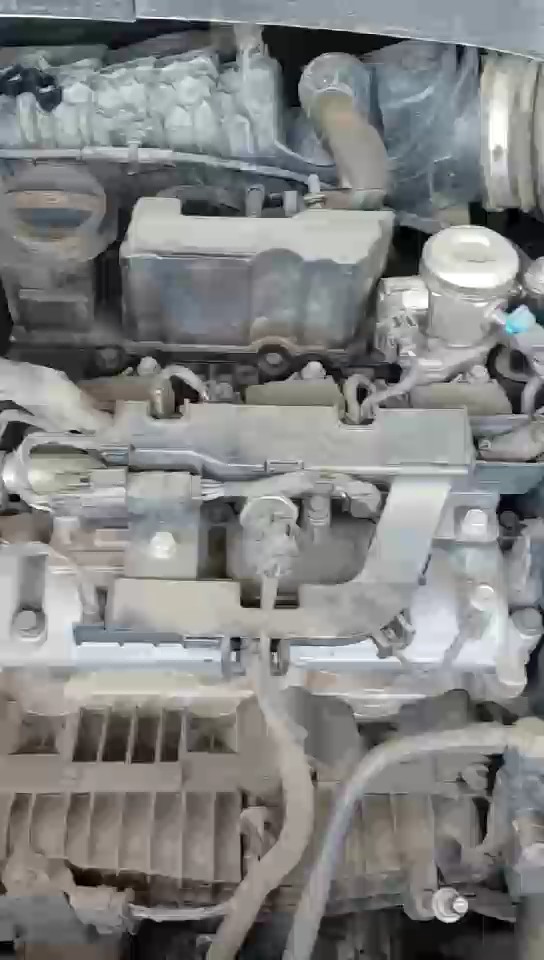 Geely Azkarra  لوكس SPORT 2021 video