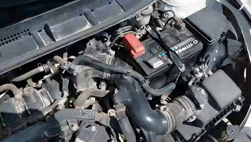 Toyota Yaris Y 2020 video