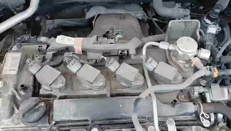 Toyota RAV4 XLE SPORT  2022 video