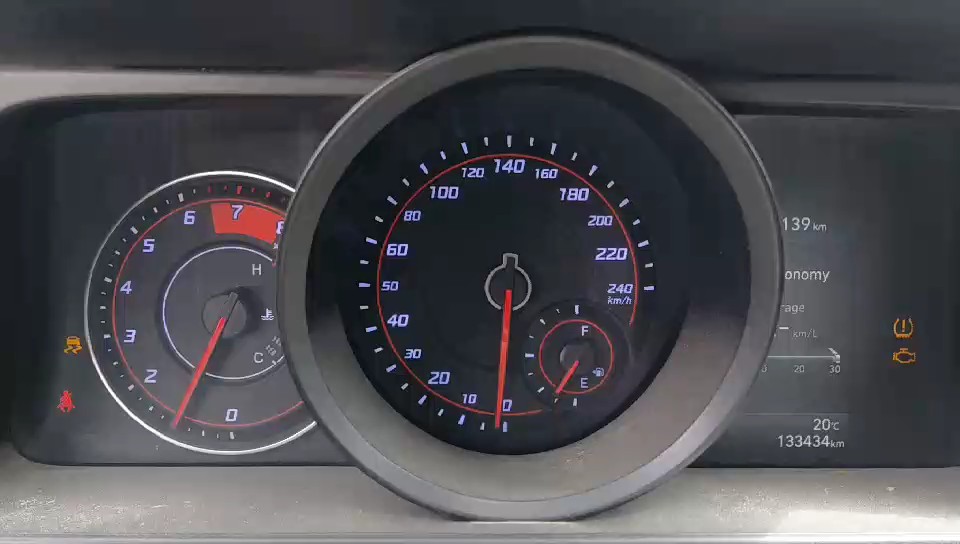 Hyundai Elantra GL 2023 video