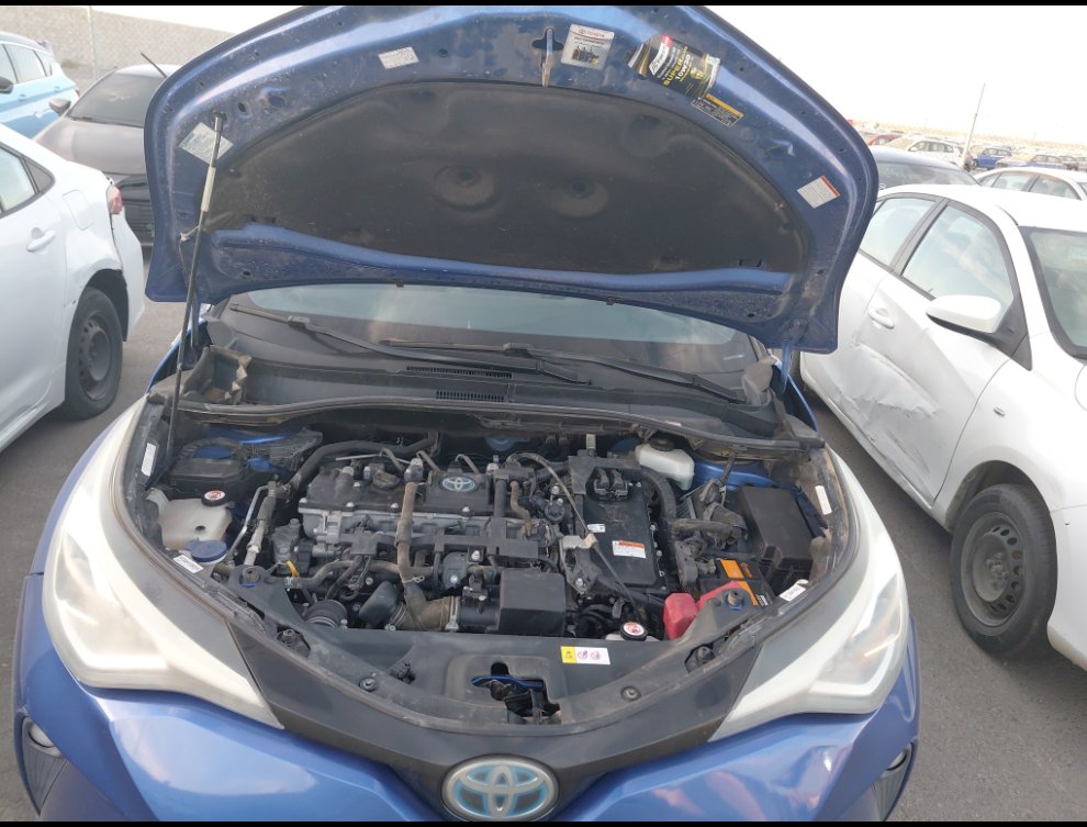 Toyota C-HR  DYNAMIC SPORTS UTILITY  2020 image