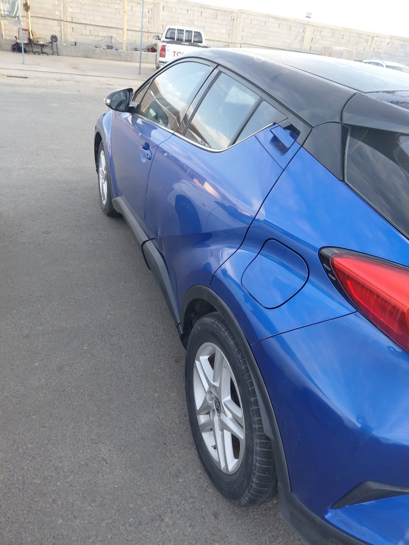 Toyota C-HR  DYNAMIC SPORTS UTILITY  2020 image