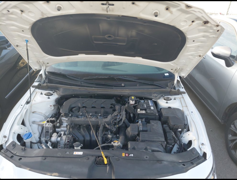 Hyundai Elantra SMART 2024 image