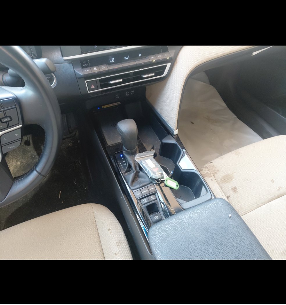 Toyota Camry E PLUS HEV 2025 image