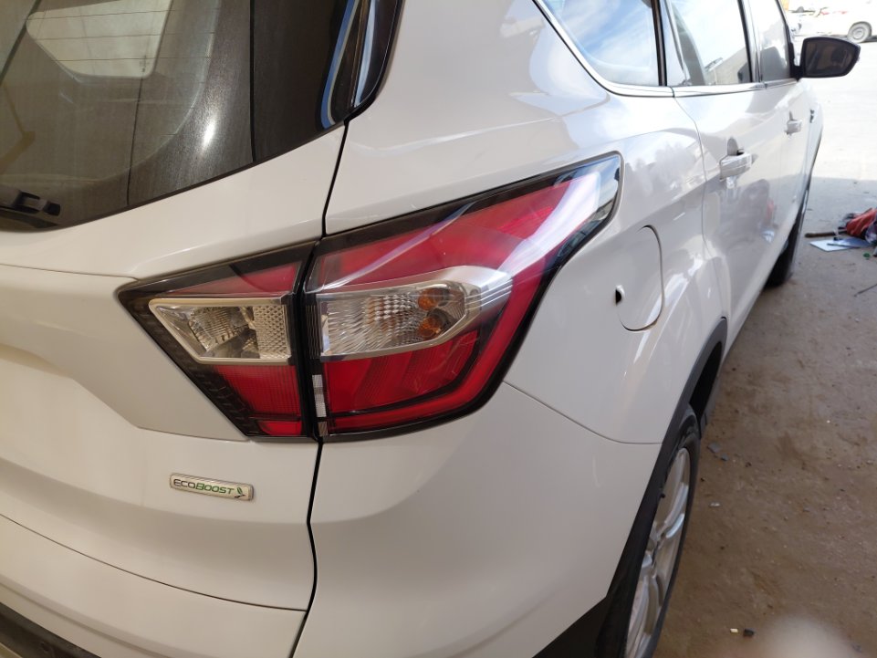 Ford Escape S SPORT - AWD 2019 image