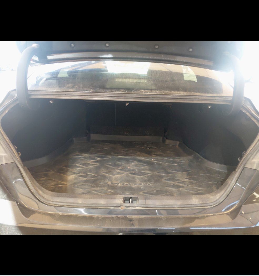 Toyota Camry E PLUS HEV 2025 image