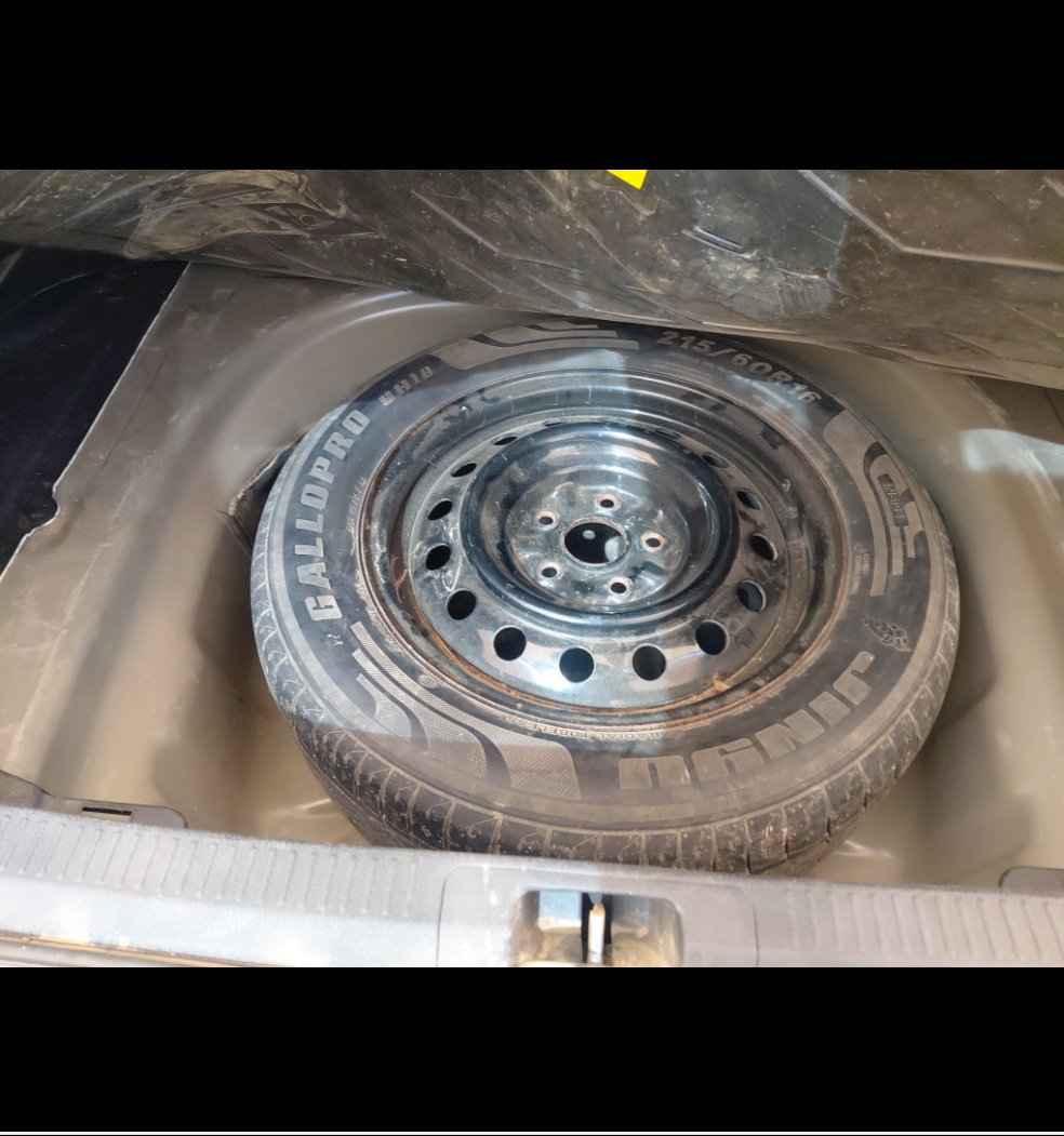 Toyota Camry E PLUS HEV 2025 image