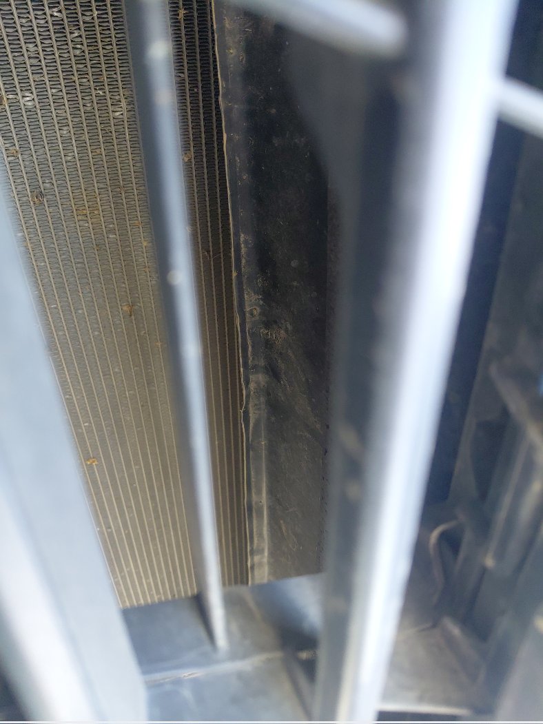 Toyota Camry E PLUS HEV 2025 image