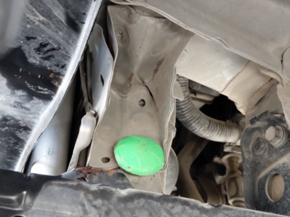 Toyota Camry LE HEV 2019 image