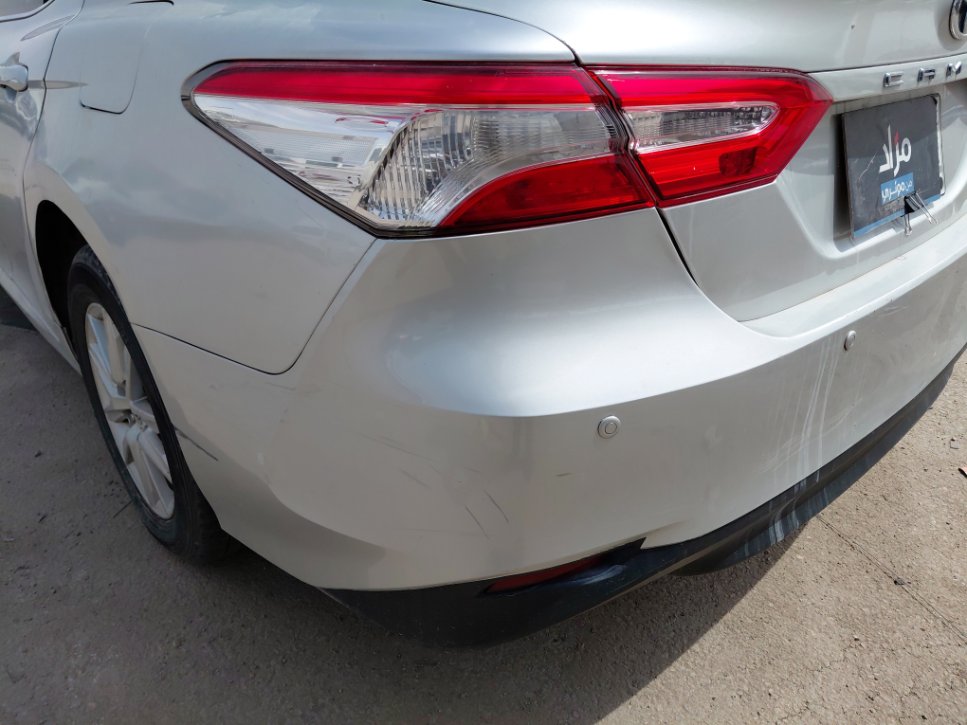 Toyota Camry LE HEV 2019 image