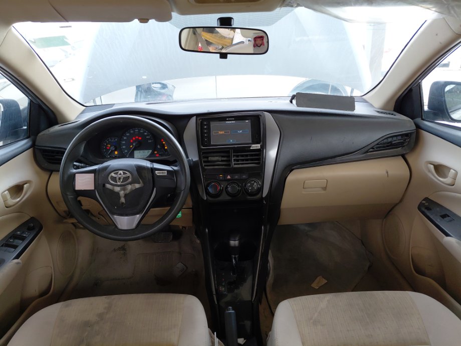 Toyota Yaris  Y 2021 image