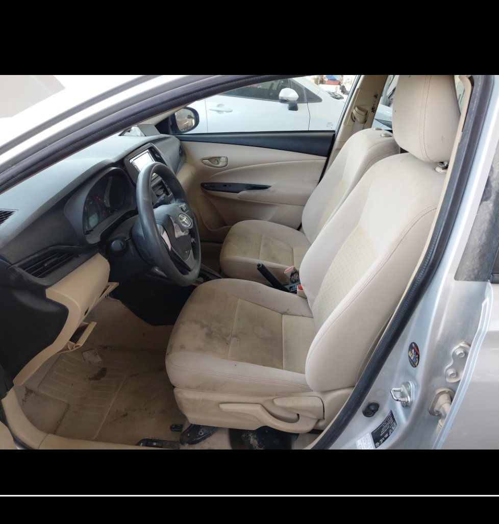 Toyota Yaris  Y 2021 image